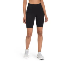 The North Face Women's Motivation High-Rise Pocket 9" Short